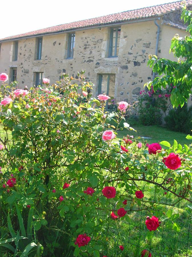 La Gaucherie Aux Dames Vihiers Экстерьер фото